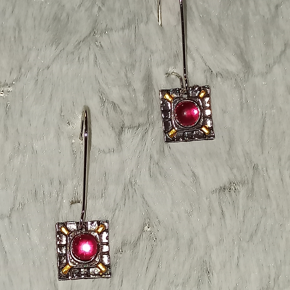 Vintage alloy pinkish red gem earrings